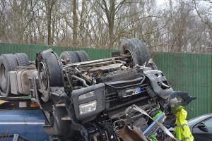 Unfall auf der A27 mit Vollsperrung - weitere Informationen