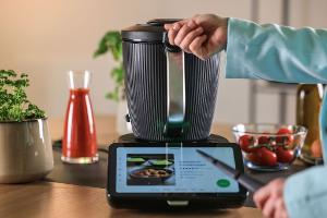 Vorwerk stellt neuen Thermomix vor