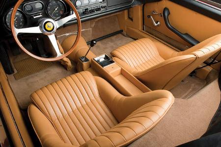 Ferrari 275 GTB/4 NART Spider