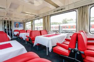 Langsamer Abschied vom "Knödelexpress" im Eurocity nach Prag