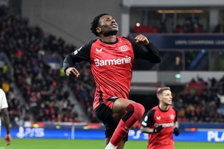 ANGRIFF: Nathan Tella (bis 85.) - Note: 3,0 - Bot sehr variantenreiche Laufwege an, die die Bayern-Kette vor Probleme stellten. Gab die meisten Schüsse ab und scheiterte einmal nur an der Latte. Trat allerdings fast nur als Tiefenläufer in Erscheinung, spielerisch eher blass.