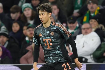 Hiroki Itō (bis 68.) - Note: 3,0 - Bekam auf der linken Seite nach der Verletzung die Feuertaufe. Ging gegen Frimpong in viele intensive Duelle. Löste es jedoch nicht immer optimal, wenn volles Tempo in der Aktion war. Rettete nach der Pause noch einmal auf der Linie.