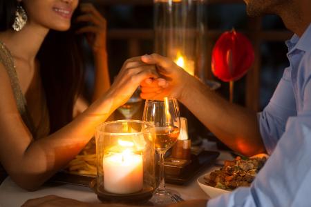 So klappt es mit dem Candlelight-Dinner