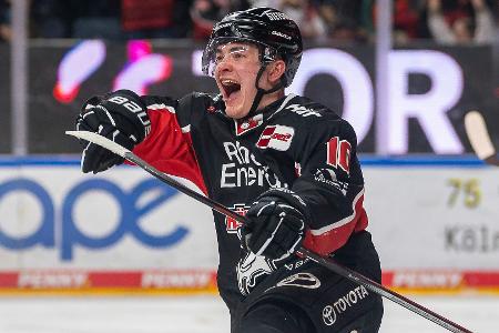 Nächster Derbysieg für die Haie - DEG bleibt Letzter Nächster Derbysieg für die Haie - DEG bleibt Letzter