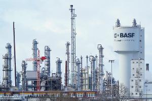Milliardendeal: BASF verkauft Geschäft mit Bautenanstrichen