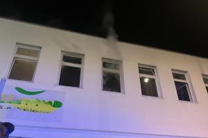 Mobiliar brennt in Jugendhilfeeinrichtung