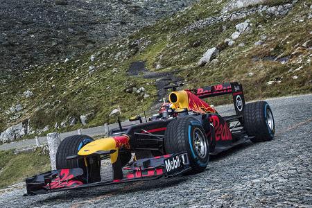 Sebastien Buemi - Red Bull - Showrun - Gotthard-Pass - RB8 - 2017