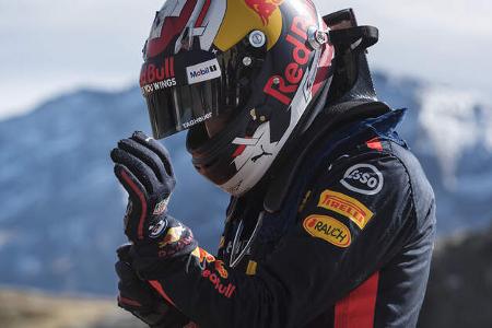 Sebastien Buemi - Red Bull - Showrun - Gotthard-Pass - RB8 - 2017