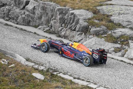 Sebastien Buemi - Red Bull - Showrun - Gotthard-Pass - RB8 - 2017