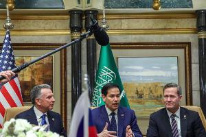 USA holen Russland aus der Isolation - Rubio trifft Lawrow
