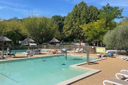Camping mit beheiztem Pool