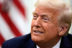 Amerika auf dem Weg zur Autokratie? Trumps radikaler Kurs