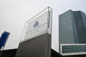 Europäische Zentralbank erwartet weitere Verlustjahre (Archivbild)