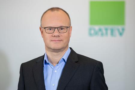 Robert Mayr, Chef des IT-Dienstleisters Datev, sieht Warnsignale im Mittelstand (Archivbild)