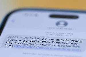 Telekom führt neuen Schutz gegen betrügerische SMS ein
