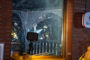 Gaststätte in Vollbrand - Feuerwehr rettet sechs Bewohner