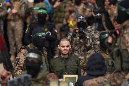 Die Hamas nutzte die Übergaben wieder für eine Machtdemonstration. 