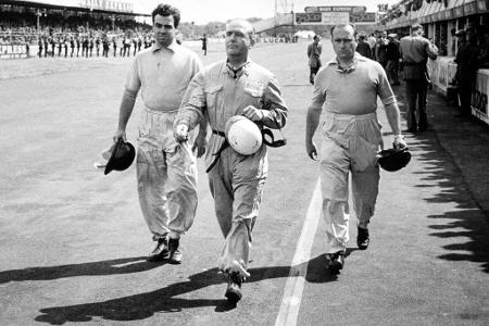 Guiseppe Farina vs. Juan Manuel Fangio - In der ersten Formel-1-Saison 1950 dominiert Alfa Romeo das Geschehen. Die Teamkollegen Guiseppe Farina (Italien) und Juan Manuel Fangio (Argentinien) liefern sich ein heißes Duell und gewinnen sechs der sieben WM-Läufe. Farina schnappt sich schließlich den Titel. Fangio rückt danach die Verhältnisse aber gerade und wird insgesamt fünf Mal Weltmeister.