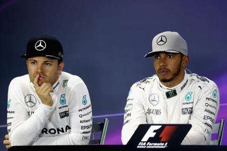 Nico Rosberg vs. Lewis Hamilton - Rosberg und Hamilton kennen sich seit dem Kindesalter und sind schon gegeneinander Kart gefahren. Der 'Krieg der Sterne' beginnt, nachdem der Brite 2013 als Schumi-Erbe zu Mercedes kommt. Zweimal holt Hamilton im Anschluss den Titel. 2016 wird das Duell aggressiver, mehrfach kommt es zum Crash, die Teamleitung muss schlichten. Rosberg reicht schließlich ein zweiter Platz in Abu Dhabi zum Titelgewinn.