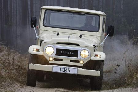 Toyota Land Cruiser Geschichte Historie 10 Millionen