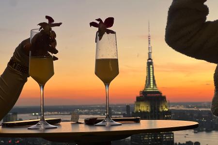 Drinks zum Sonnenuntergang.