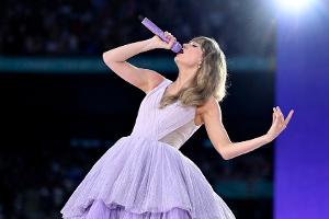 Taylor Swift: "Eras Tour"-Ballkleid wird im Museum ausgestellt