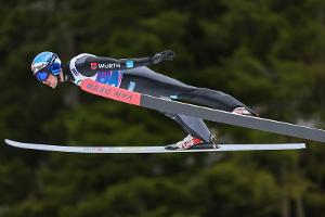 Kombinierer Schmid Dritter nach dem Springen