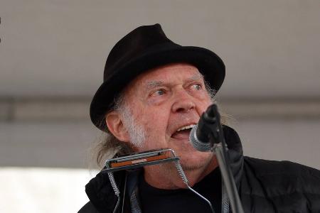 Neil Young plant Gratis-Konzert in der Ukraine