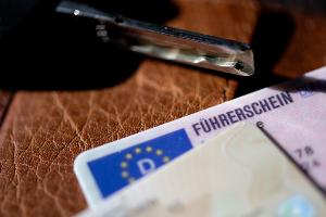 Fast jeder Zweite fällt durch Führerschein-Prüfung