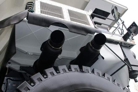 Liebherr T 264 Muldenkipper Bauma 2016