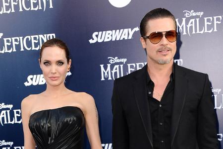 Auch andere Stars sind an Weltraum-Tourismus interessiert, doch auch Angelina Jolie und Brad Pitt werden ihre Reise — wenn sie denn stattfindet — wohl nicht mehr gemeinsam antreten. Sie kauften einst ...
