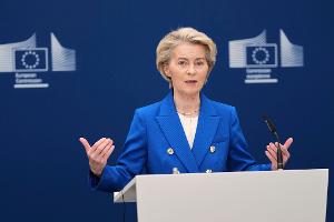 Von der Leyen: 800-Milliarden-Euro-Plan für Aufrüstung