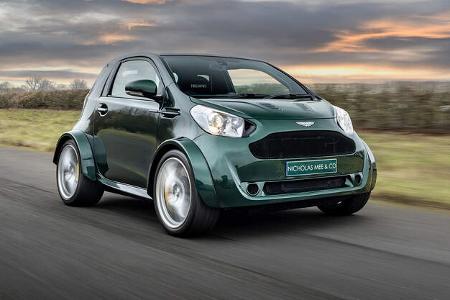 Aston Martin V8 Super Cygnet