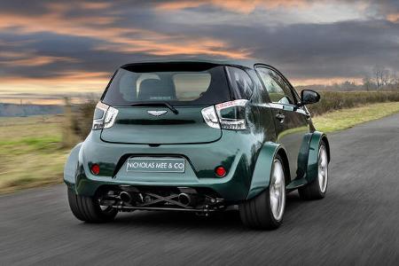 Aston Martin V8 Super Cygnet