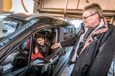 Reportage, Selbstversuch autonomes Fahren, ams0819