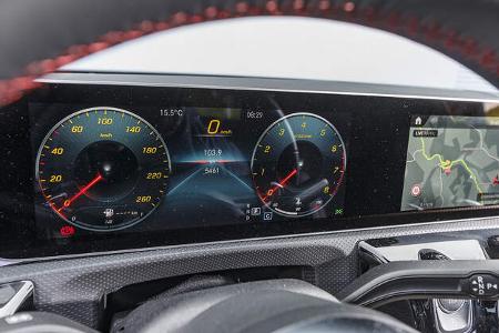 Mercedes CLA 250 4Matic AMG Line, Interieur