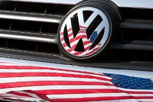 VW startet wegen der US-Zölle Notfallplan - Appell an Trump