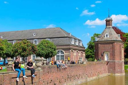 Schloss Nordkirchen ist die größte Barockresidenz Westfalens und hat seine Ursprünge im 16. Jahrhundert.