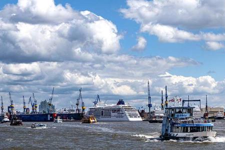 Von Hamburg ans Meer 