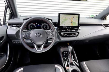 Toyota Corolla Touring Sports 2.0 Hybrid GR Sport, Cockpit