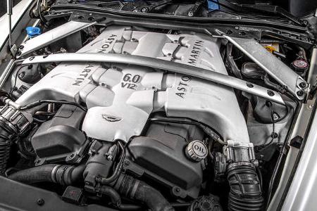 Aston Martin DBS, Motor