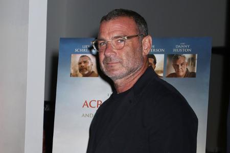 Schauspieler Liev Schreiber teilte eine Nachricht: 