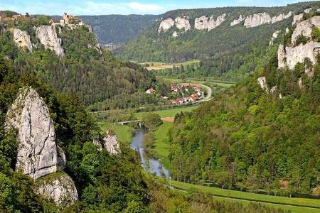 Blick vom Eichfelsen in Irndorf an der oberen Donau