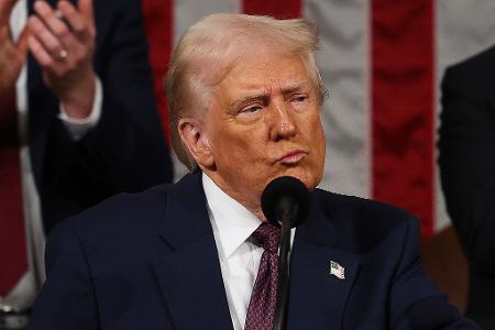 Trump setzt der Hamas ein Ultimatum. 