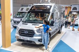 Neue Campingbusse