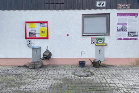 Stellplatz, Wasserzapfstelle, Infoschild