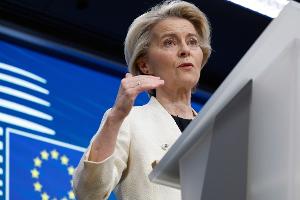 Einig über Aufrüstung - und ein Abweichler bei Ukraine-Hilfe