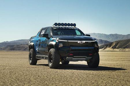 03/2025 Chevrolet Silverado EV ZR2 off-road race truck concept
