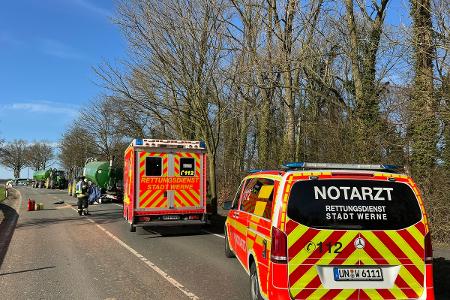 Tödlicher Verkehrsunfall auf der Südkirchener Straße in Werne. Tödlicher Verkehrsunfall auf der Südkirchener Straße in Werne.