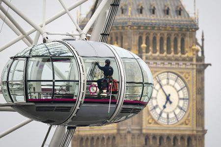 Das Riesenrad London Eye wurde vor 25 Jahren eröffnet.